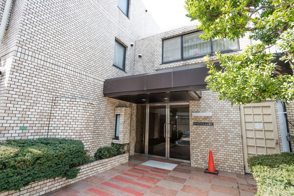 パークハイム文京西片 外観（2025年撮影）