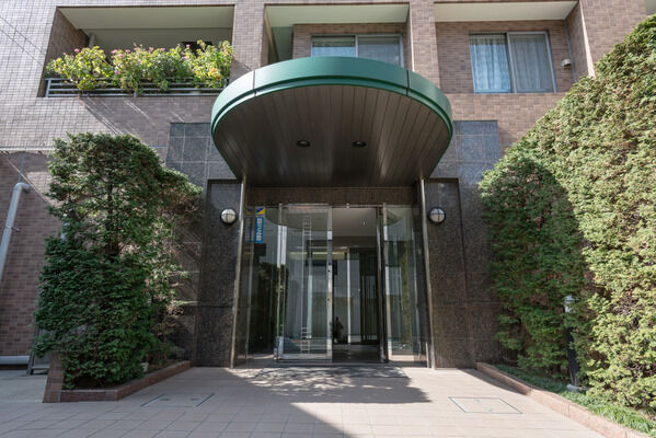 本郷パークホームズの外観写真 - 文京区本郷2丁目31番11号