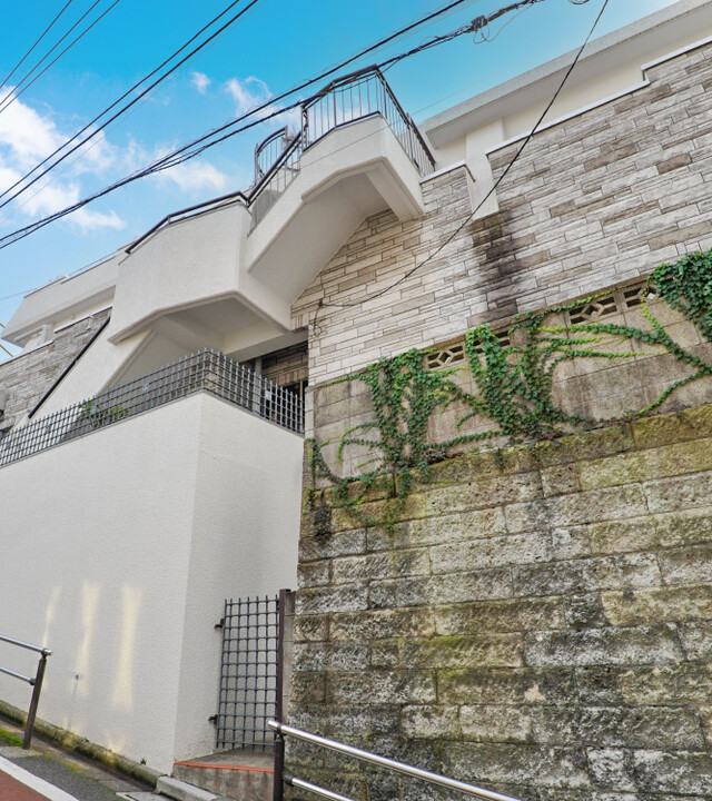 ニチメン本郷ハイツの写真 3枚目