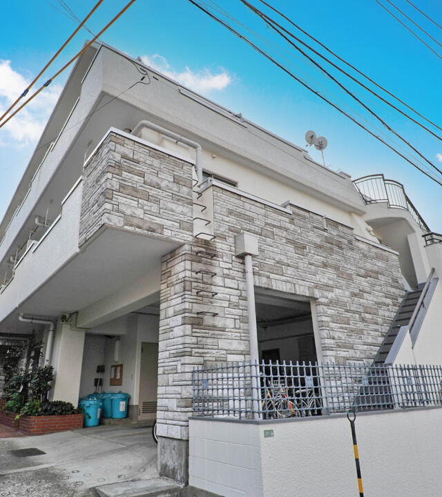 ニチメン本郷ハイツの写真 5枚目