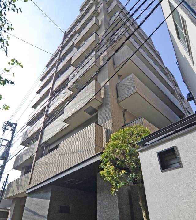 コスモ広尾の外観写真 - 渋谷区広尾3丁目2番1号