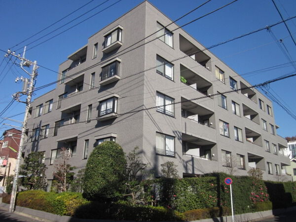 ステイツ二子玉川園の外観写真 - 世田谷区玉川2丁目11番2号