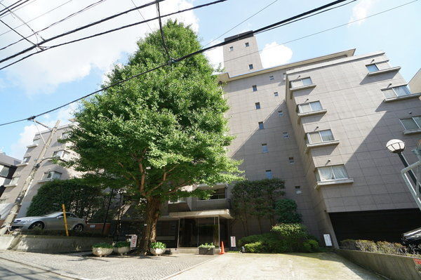 赤坂アーバンライフの外観写真 - 港区赤坂8丁目6番31号