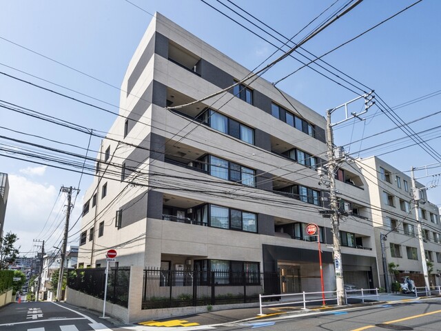 パークナード三田聖坂の外観写真 - 港区三田4丁目12番18号