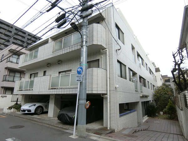 テラス西麻布のエントランス・共用部