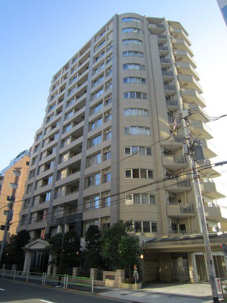 ファミールグラン西麻布パークアヴェニュー 外観(2025年撮影)