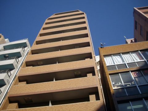 アヴァンツァーレ文京本駒込のエントランス・共用部