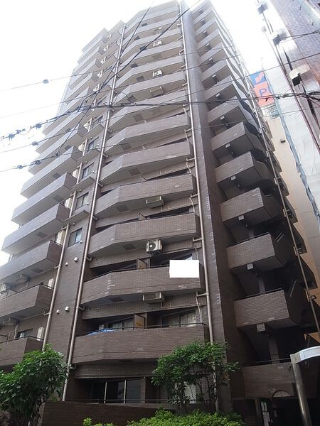 日神パレステージ西麻布の外観写真 - 港区西麻布4丁目11番2号