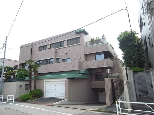 ルコート松濤の外観写真 - 渋谷区松濤1丁目22番13号