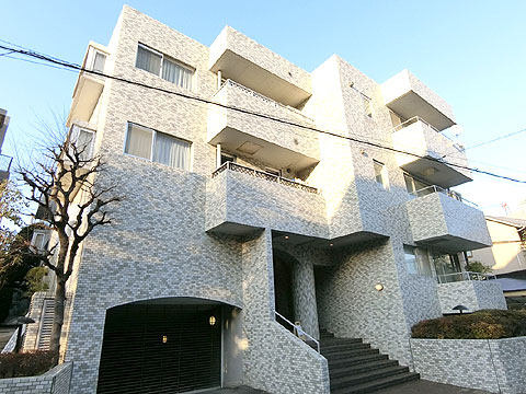 松濤ロイアルハイツの外観写真 - 渋谷区神山町19番11号