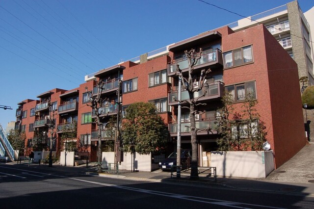 成城学園サマリヤマンションのエントランス・共用部