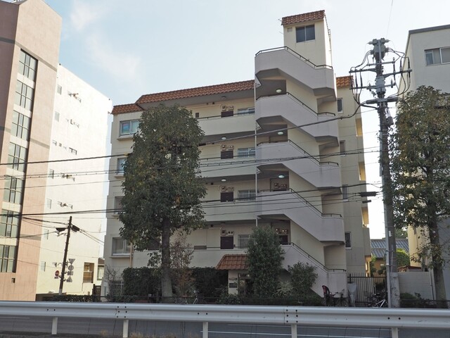 ジュネス等々力の外観写真 - 世田谷区等々力1丁目31番12号