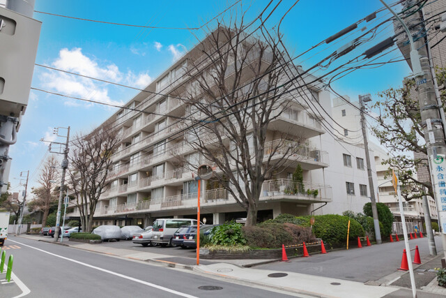 白金マンションのエントランス・共用部