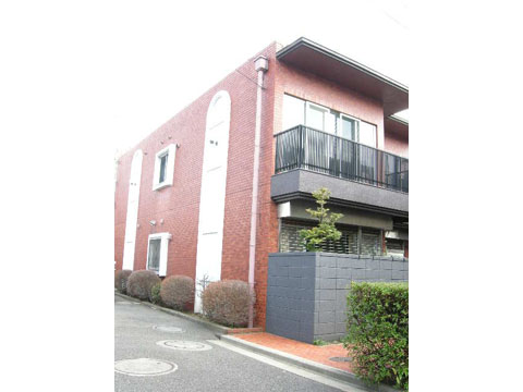 マノー成城の外観写真 - 世田谷区成城1丁目22番10号