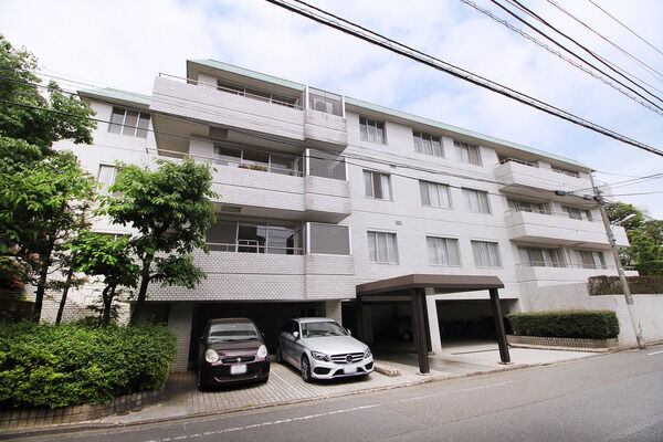 ハイツ元代々木50番の外観写真 - 渋谷区元代々木町50番2号