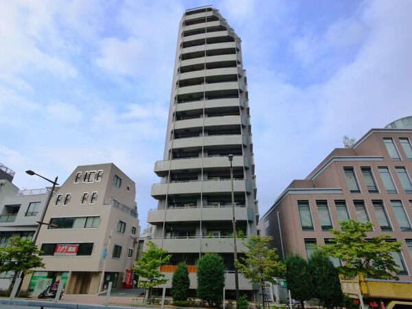 東急ドエルアルス小石川 外観（2025年撮影）