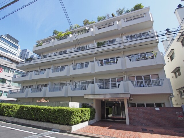 代々木ハイライズの外観写真 - 渋谷区代々木4丁目26番10号