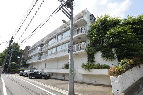 代々木上原シティハウスのエントランス・共用部