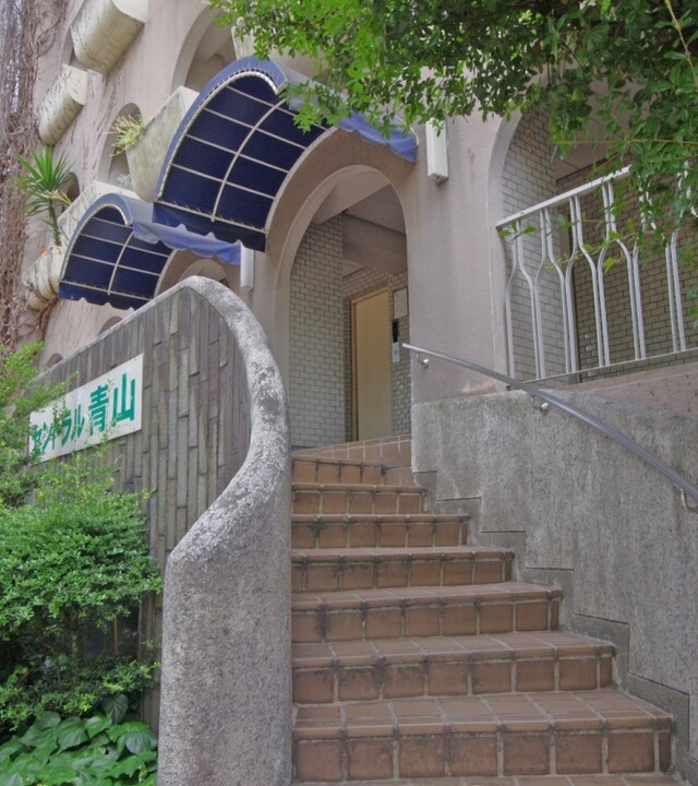 セントラル青山の写真 8枚目