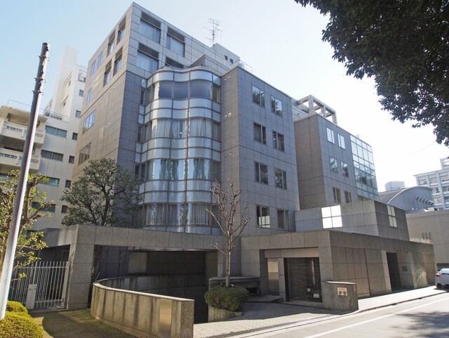 三田グランドヒルズの外観写真 - 港区三田2丁目8番17号