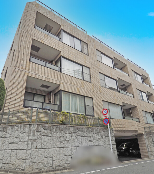 ルシック参宮橋のエントランス・共用部