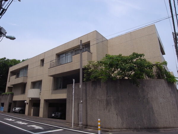 イースタンホームズ南平台の写真 4枚目