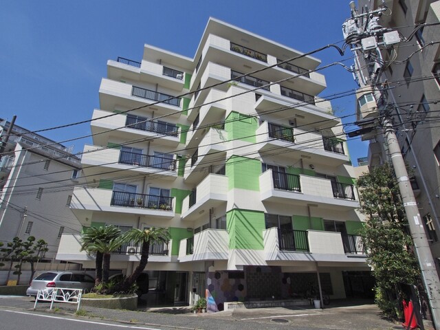 代々木ホームガーデンの外観写真 - 渋谷区代々木3丁目57番7号