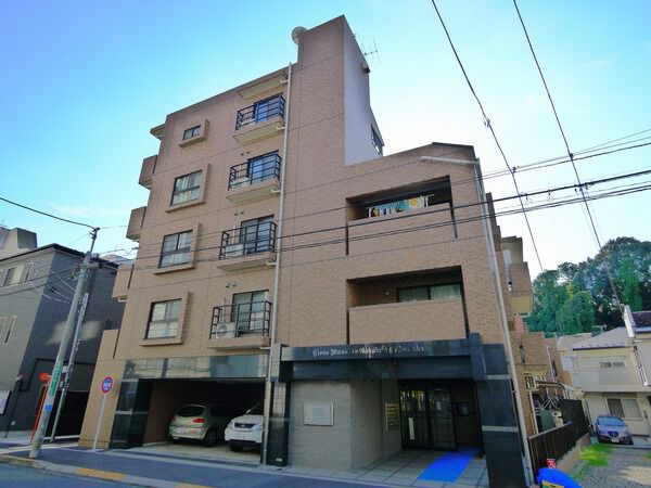 ライオンズマンション護国寺富士見坂の外観写真 - 文京区大塚5丁目18番23号