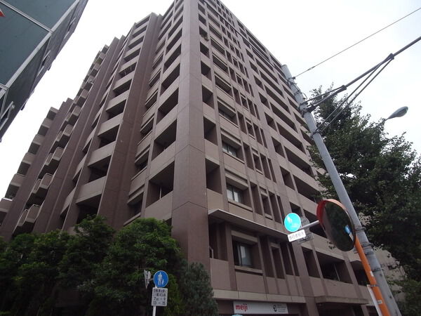 グランフラッツ文京千石 外観(2025年撮影)