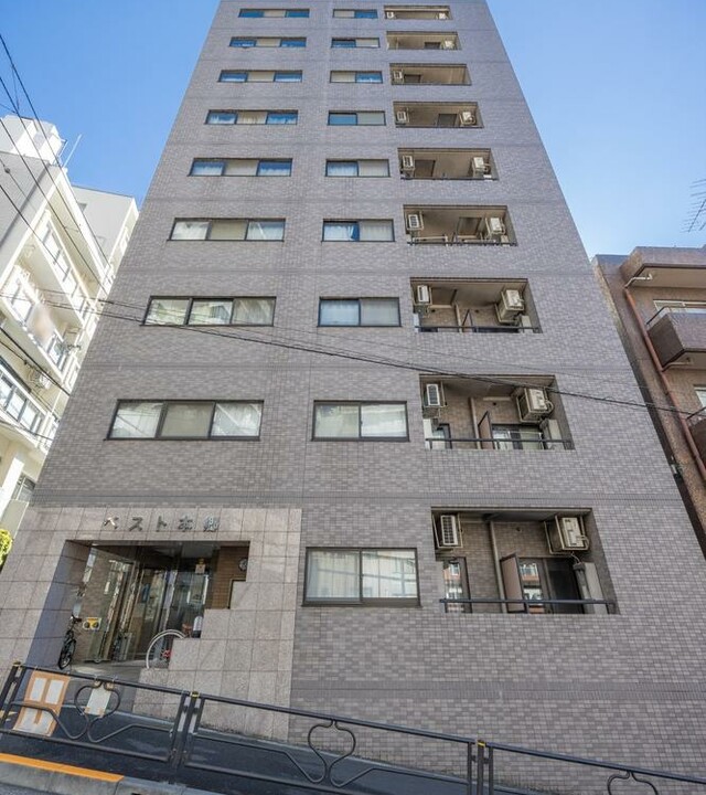 ベスト本郷のエントランス・共用部