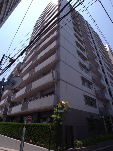 シティウインズ本駒込のエントランス・共用部