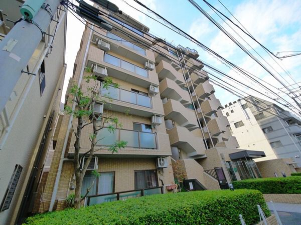 ベルメゾン小石川植物園の外観写真 - 文京区大塚3丁目35番14号