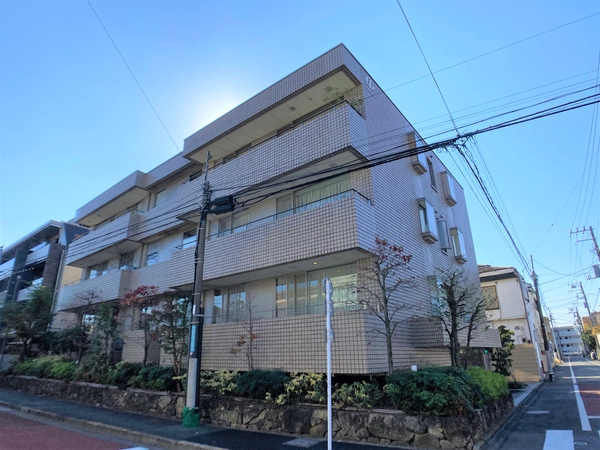 上野毛アンクレーのエントランス・共用部