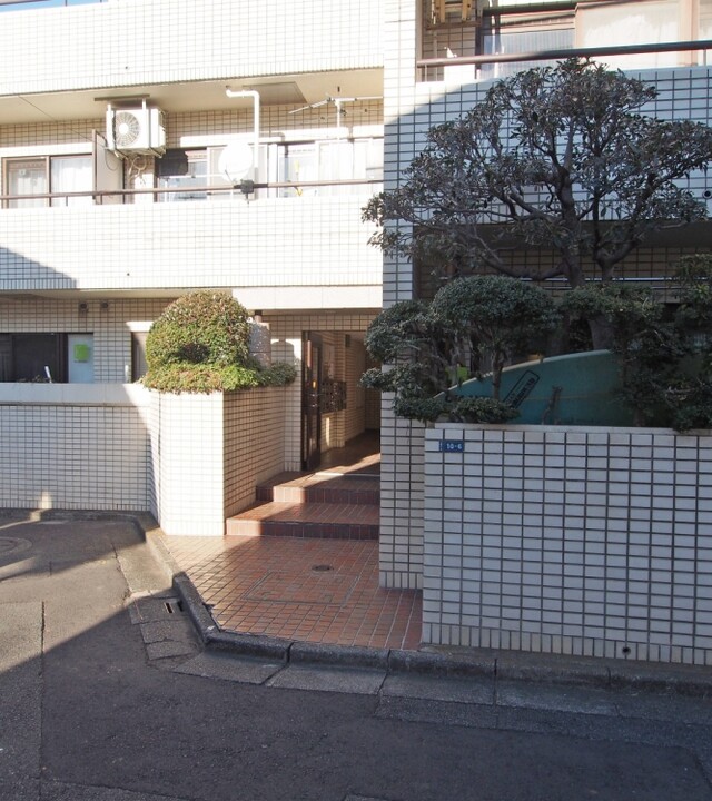 ステートリーホームス代々木上原の写真 5枚目