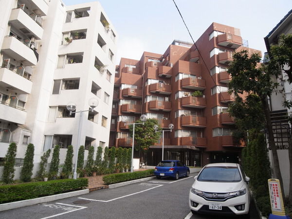 チュリス氷川坂の外観写真 - 港区赤坂6丁目10番33号