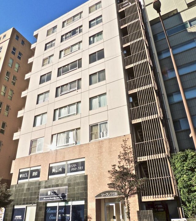 ジークレフ三田のエントランス・共用部