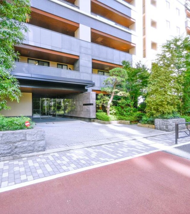 ザ・パークハウス本郷のエントランス・共用部