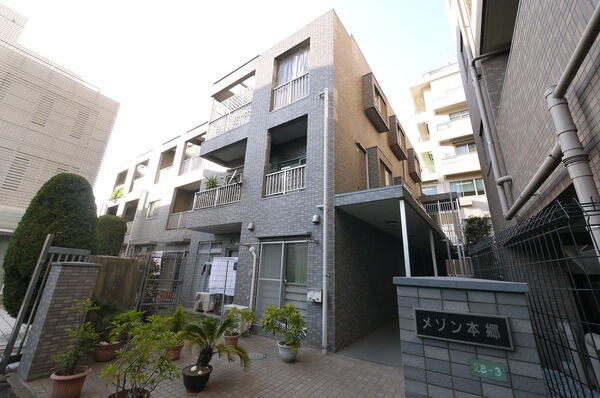 メゾン本郷のエントランス・共用部