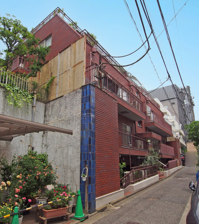 ハイツ原宿のエントランス・共用部