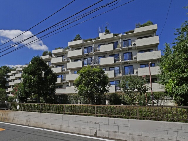 シャンボール瀬田のエントランス・共用部