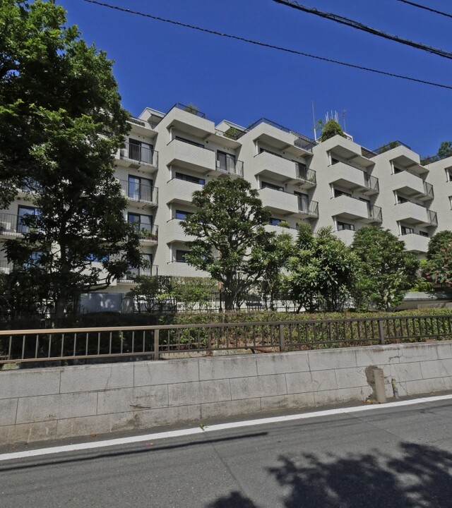 シャンボール瀬田の写真 5枚目