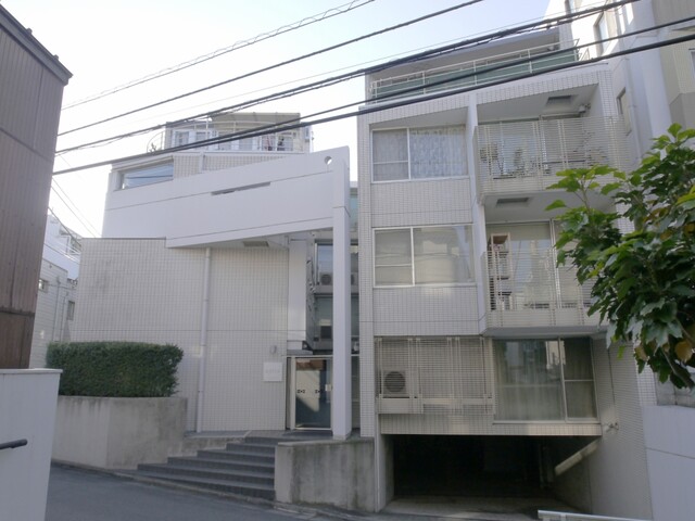 アピカ代々木上原のエントランス・共用部