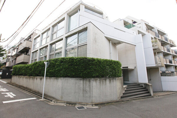 アピカ代々木上原の外観写真 - 渋谷区上原1丁目36番16号