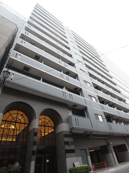 ファミール東京グランリッツの外観写真 - 中央区日本橋3丁目6番7号