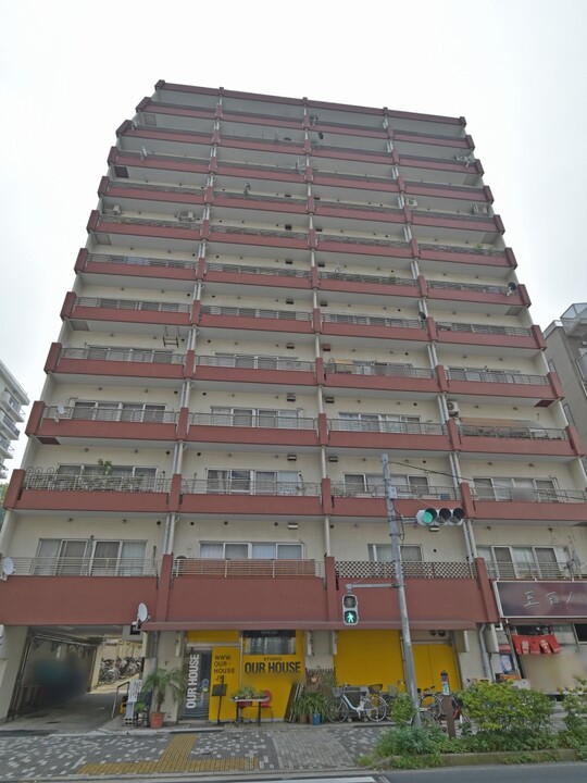 クレール三田の外観写真 - 港区三田4丁目1番32号