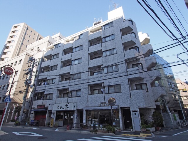 ラヴェニュー本郷の外観写真 - 文京区本郷3丁目28番13号