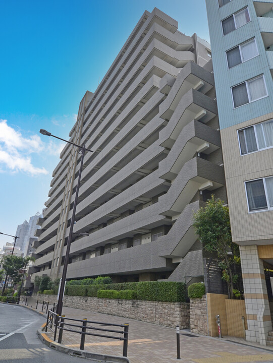 コスモ参宮橋パークビューの外観写真 - 渋谷区代々木4丁目42番17号