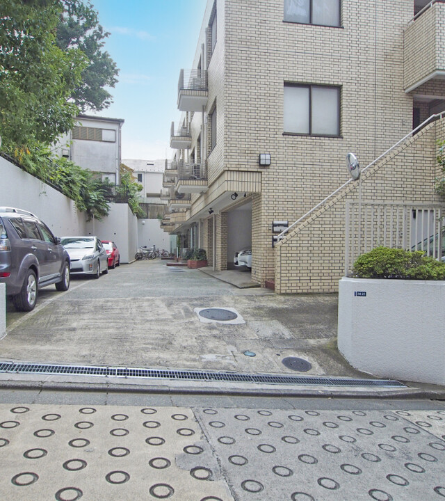 富ヶ谷シティハウスのエントランス・共用部