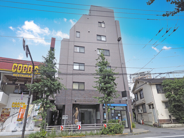 パレソレイユ文京白山のエントランス・共用部