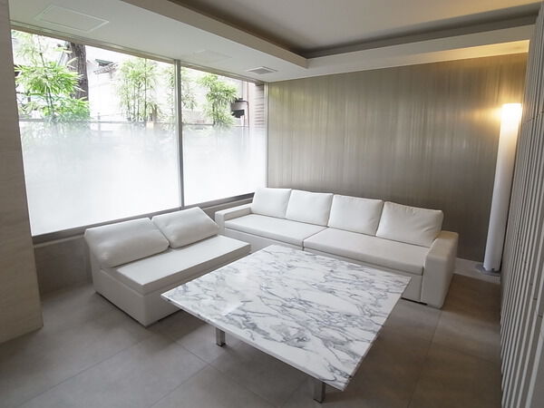 ザ・パークハウス日本橋蛎殻町の写真 9枚目